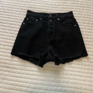 Black jean shorts!